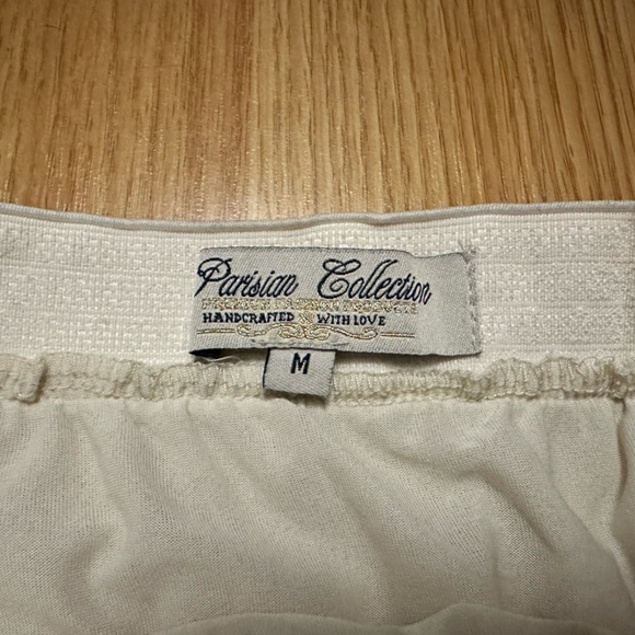 Mini skirt - Picture 2 of 2